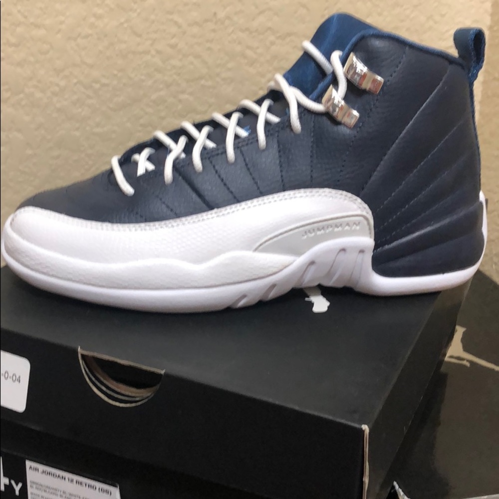 Jordan Retro 12
